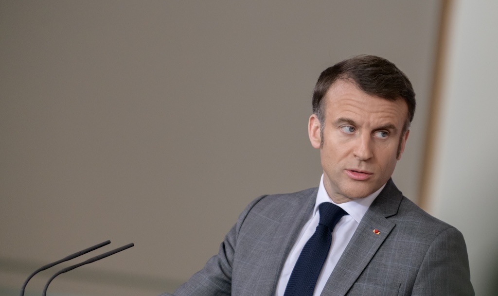 macron-propos-afrique-tchad-senegal